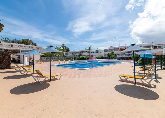 Ricky Place - Chaparral Complex *