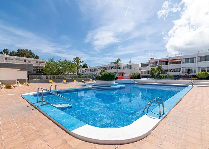 Ricky Place - Chaparral Complex * Коста-дель-Силенцио