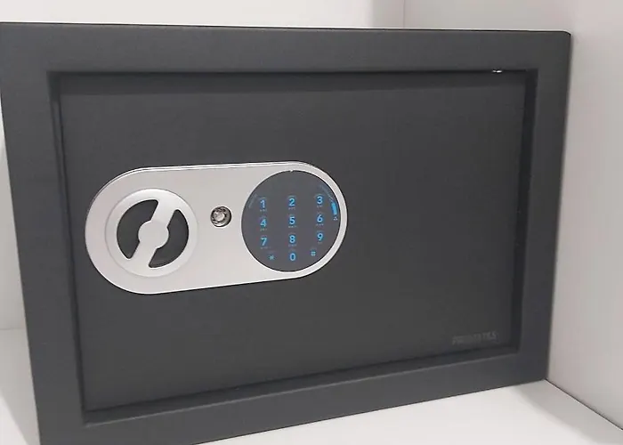 Apartment Ricky Place - Chaparral Complex *